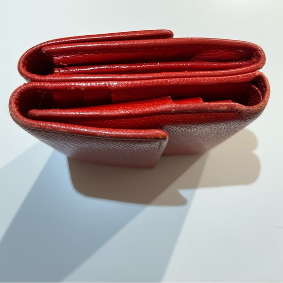 Chanel Red Wallet with date code - Picture 8 of 10